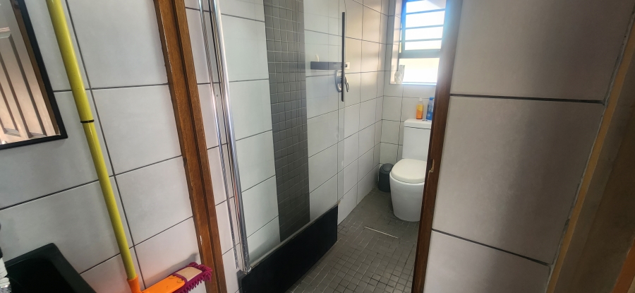 6 Bedroom Property for Sale in Da Nova Western Cape